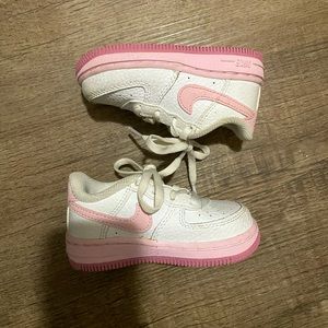 Nike | size 5C in baby/toddler |